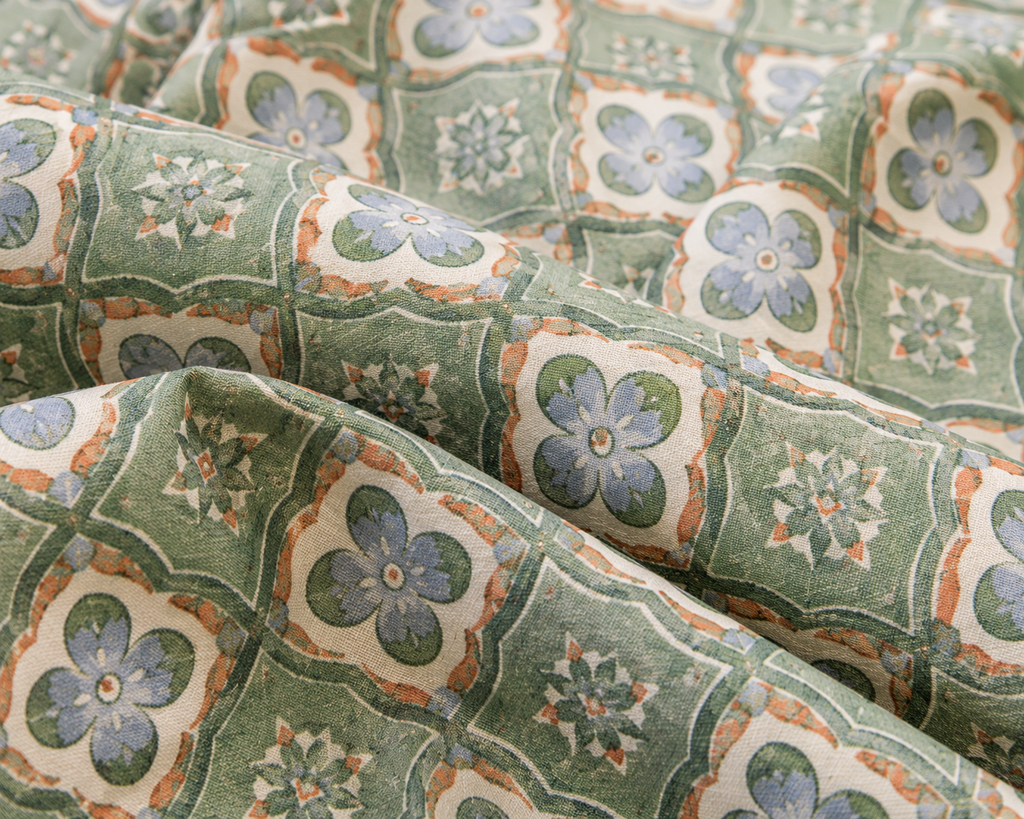 Azure Floral Grid Double Bedsheet