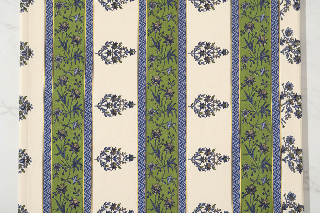 {product_title} - {variant_option} - Premium cotton bedding