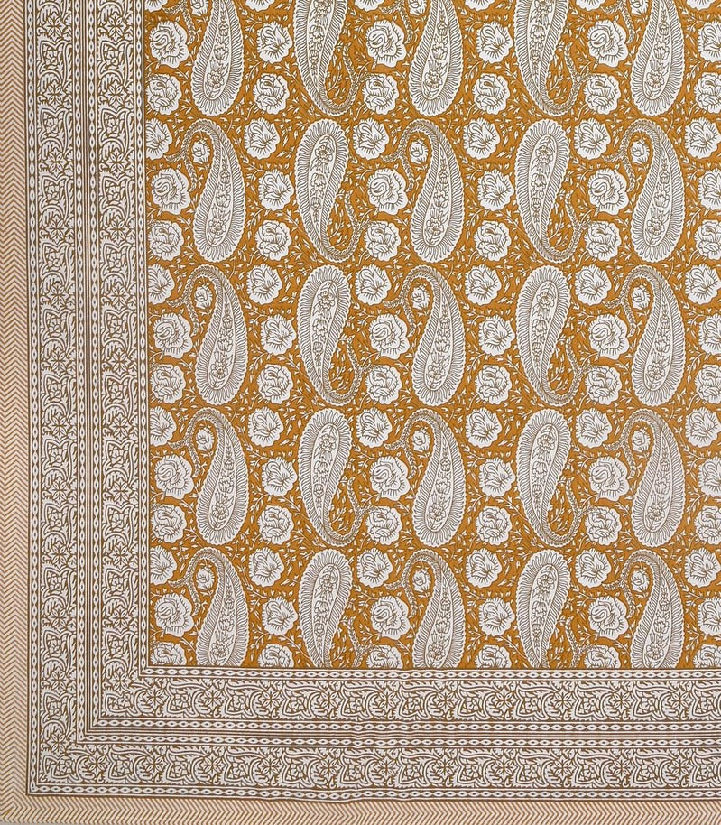 {product_title} - {variant_option} - Premium cotton bedding