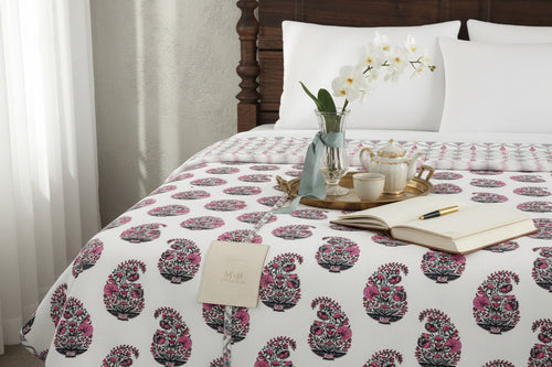 {product_title} - {variant_option} - Premium cotton bedding