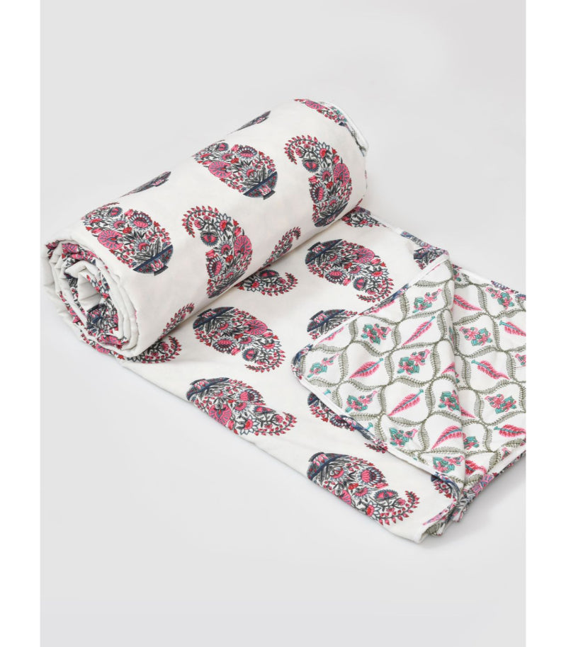 {product_title} - {variant_option} - Premium cotton bedding