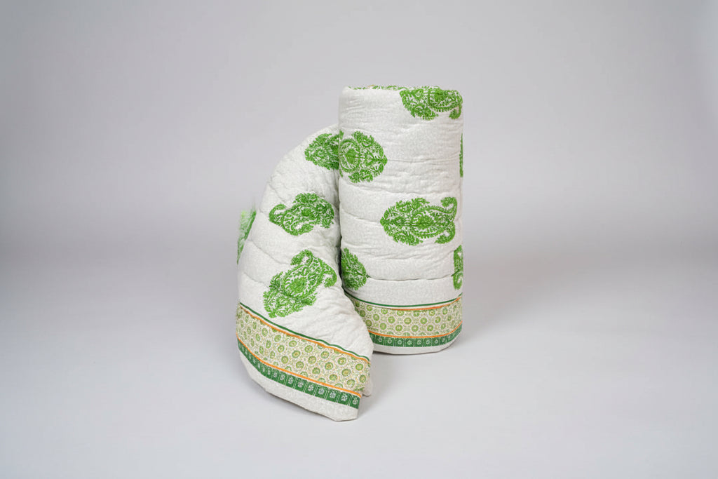 {product_title} - {variant_option} - Premium cotton bedding
