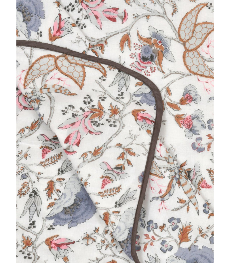{product_title} - {variant_option} - Premium cotton bedding