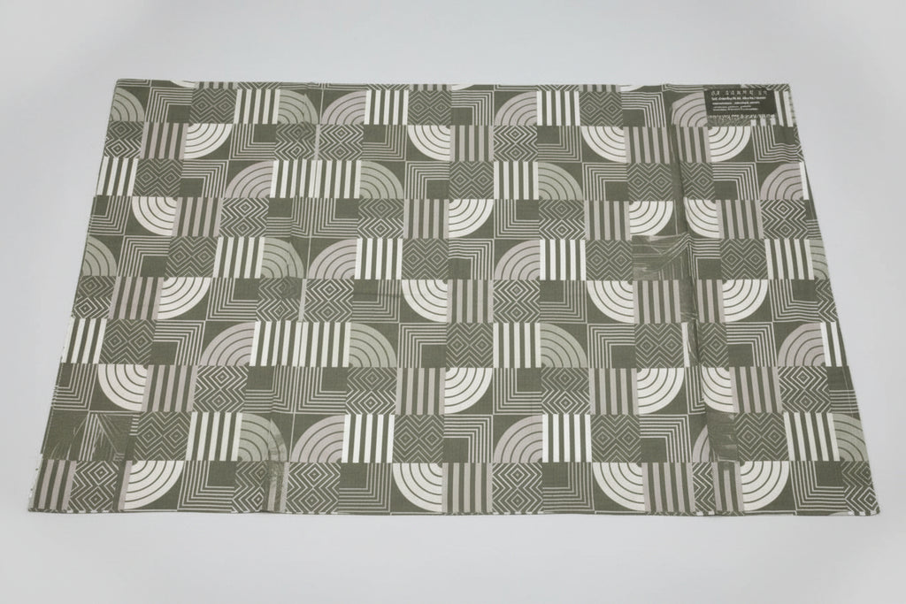 {product_title} - {variant_option} - Premium cotton bedding