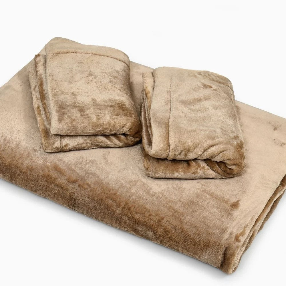 MVB Luxurious Super Soft Velvet Double Bedsheet with Matching Pillow Covers